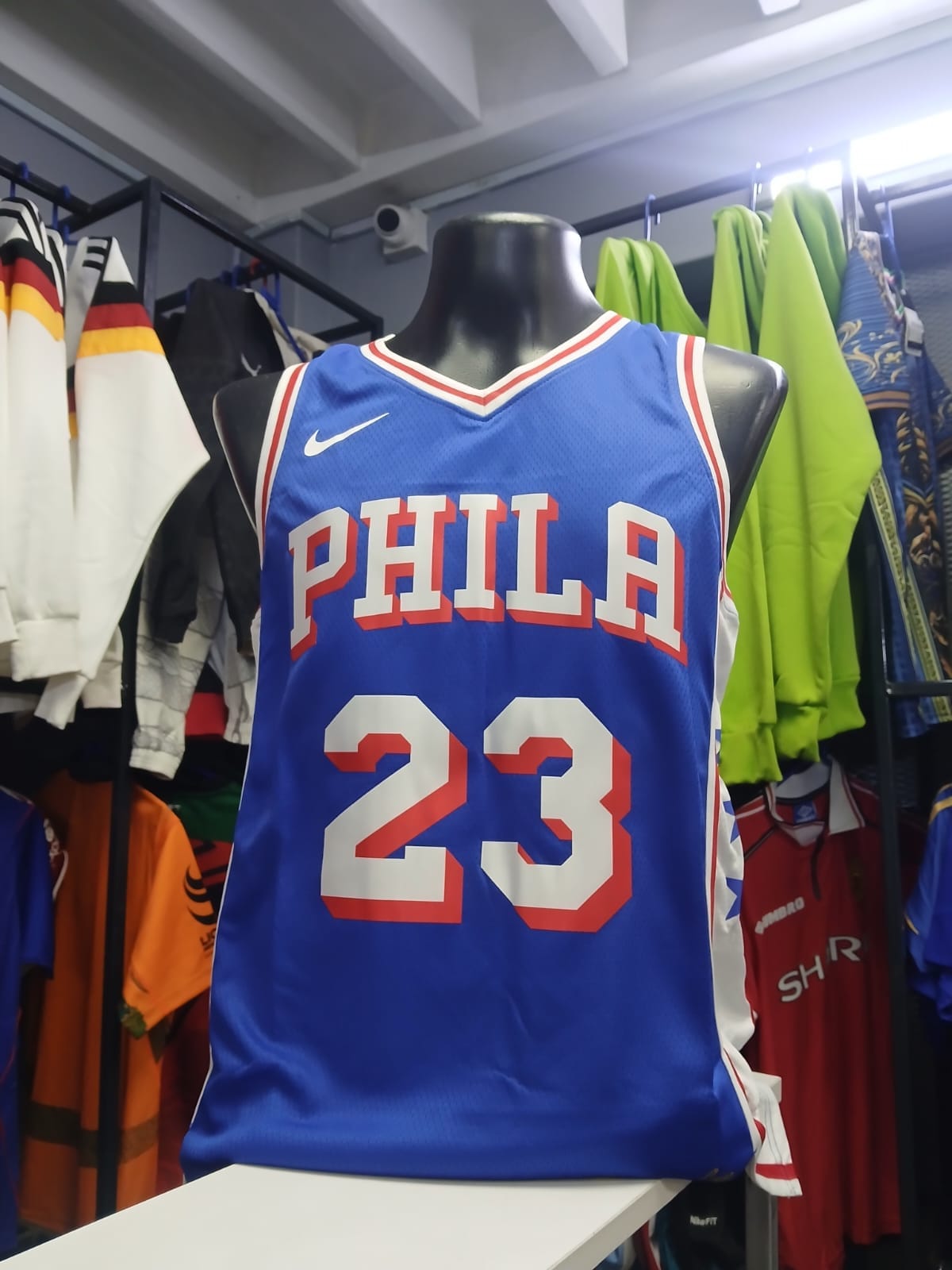 Philadelphia 76ers LeBron James Nike Icon Edition Jersey
